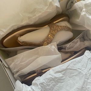 Michael kors open toed sandals